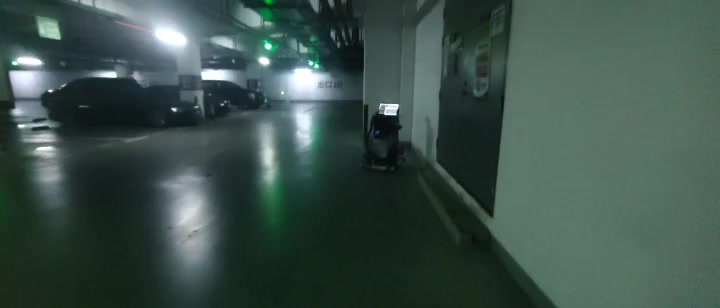 自主移动扫地机器人停车场建图演示